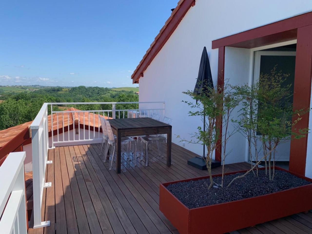 Bed & Breakfast Perbos 1556 La Bastide-Clairence Exterior foto
